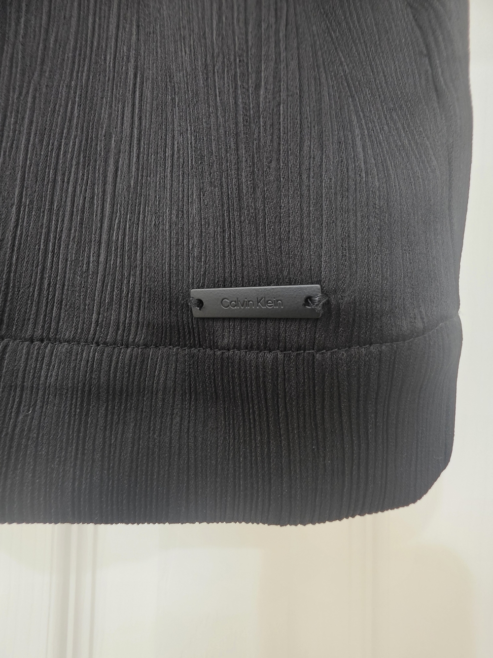 Calvin Klein Black Ribbed Short Sleeve Crewneck Top - Picture 3 of 6